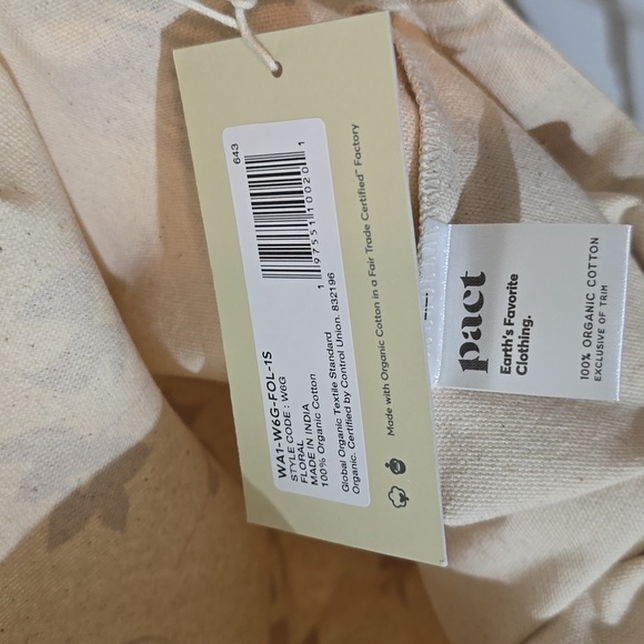 Pact - Floral Canvas Tote - Picture 4 of 4